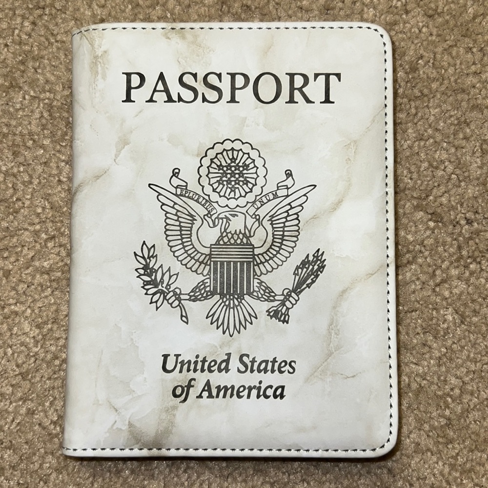 🌟2/$15🌟NEW! Passport Travel Wallet